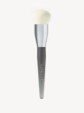 Huda Beauty Easy Blur Face Base Brush
